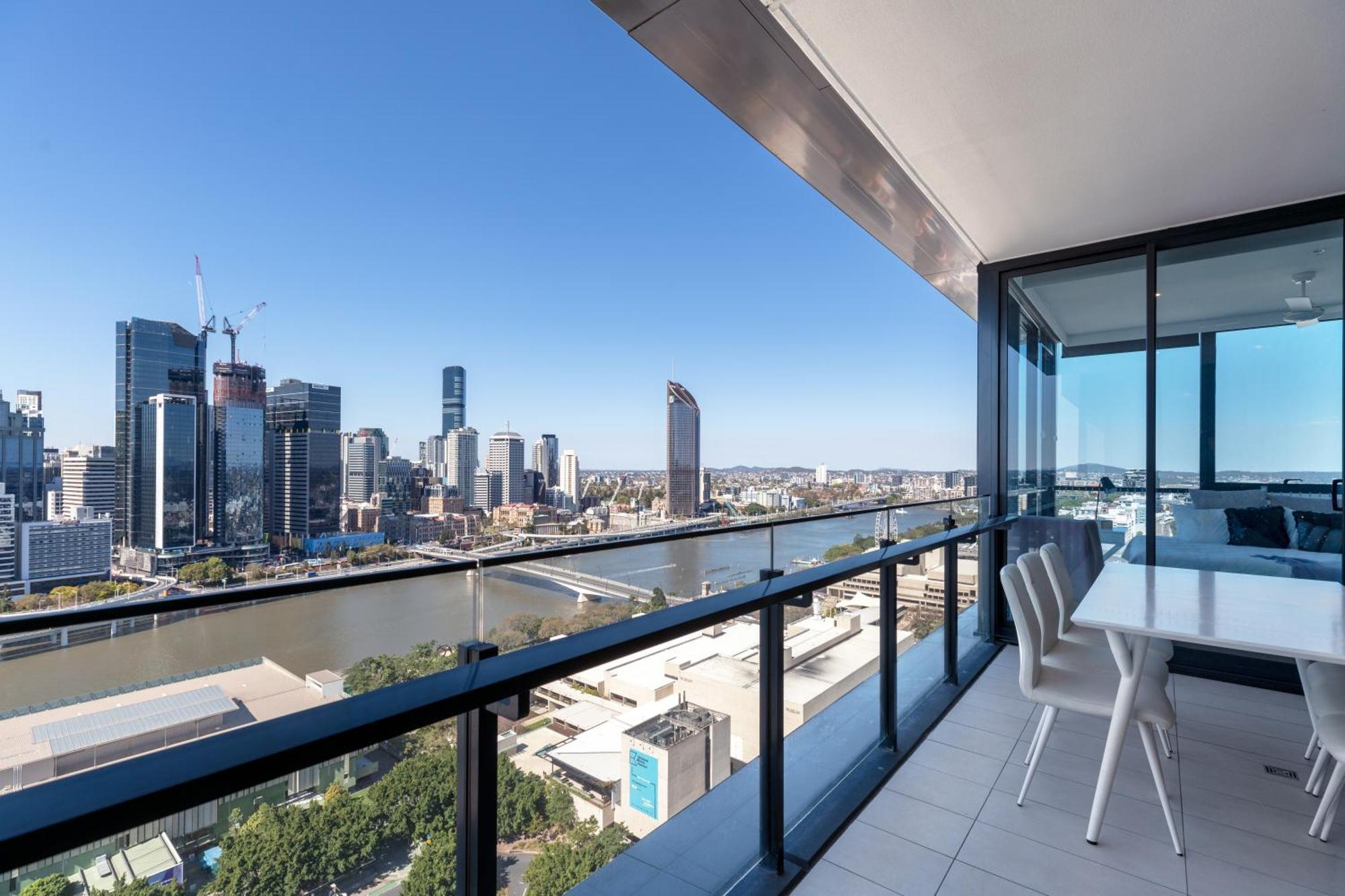 South Bank River And View Brisbane