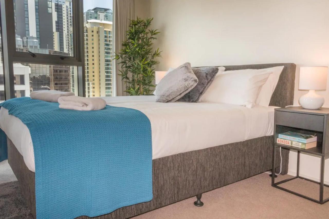 1 Bed Near Eagle Street * Brisbane