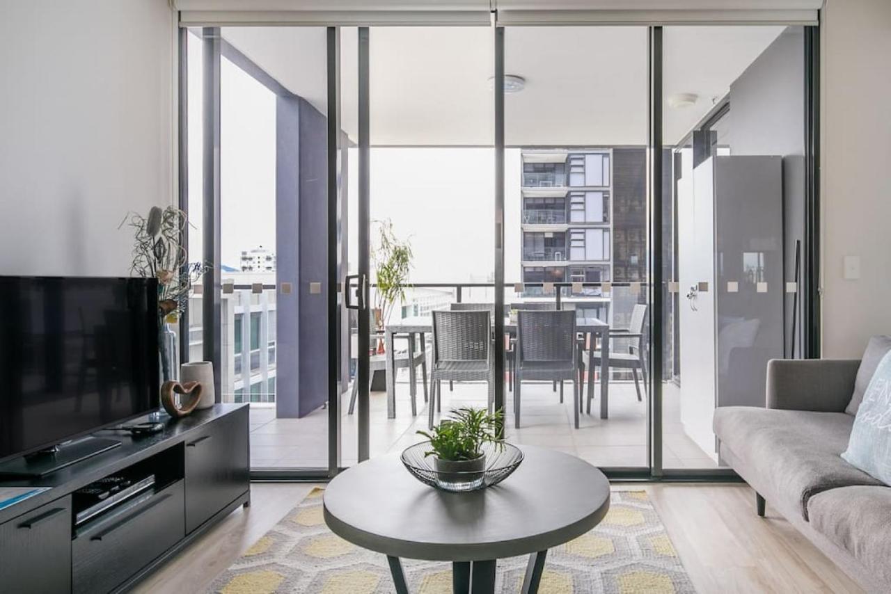 Apartment Arena Convenient 2 Bedroom Brisbane