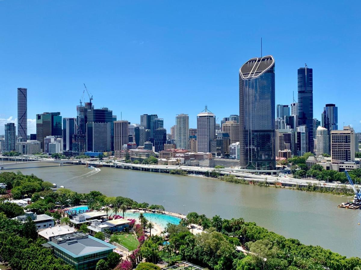 Executive 3 Bedroom Family - Cbd - Views - Netflix - Fast Wifi - Free Parking *