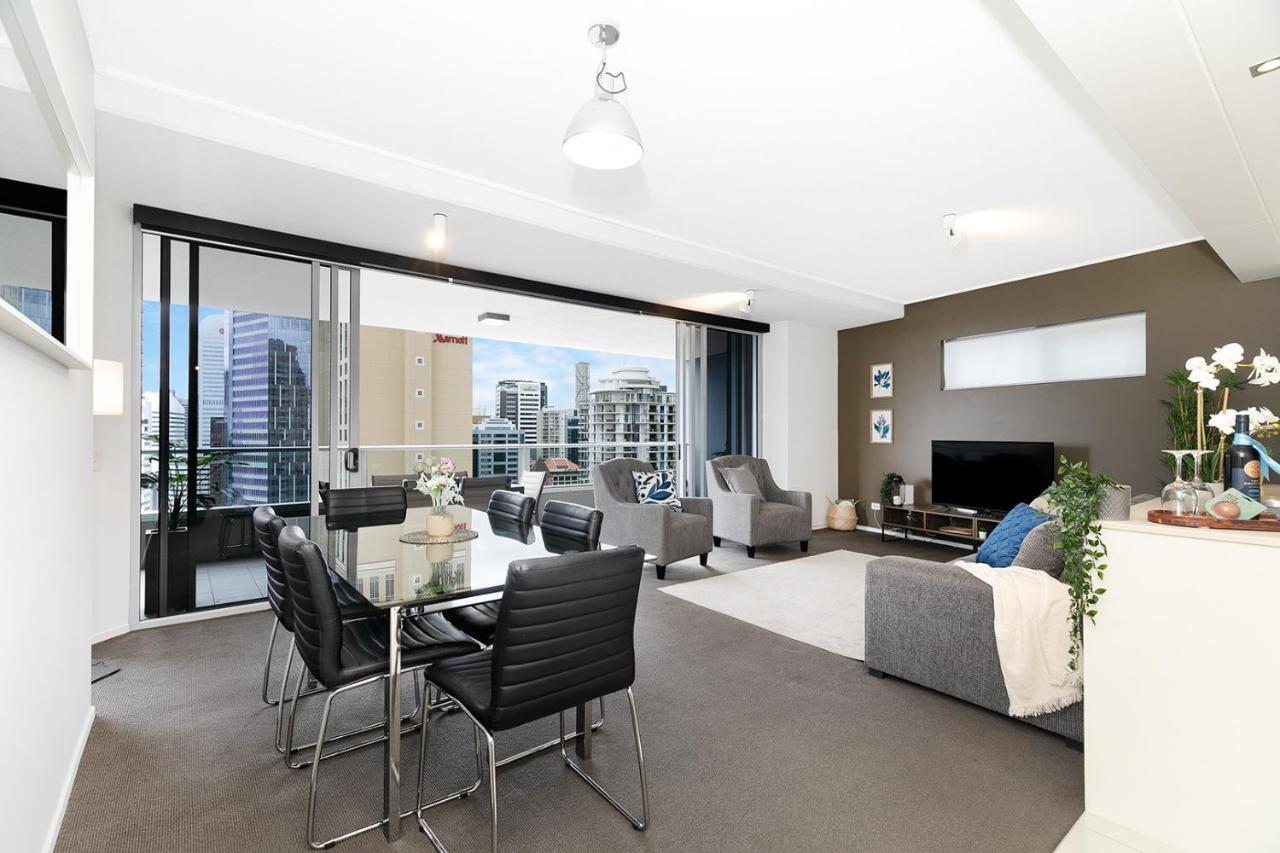 Apartment Executive 3 Bedroom Family - Cbd - Views - Netflix - Fast Wifi - Free Parking *