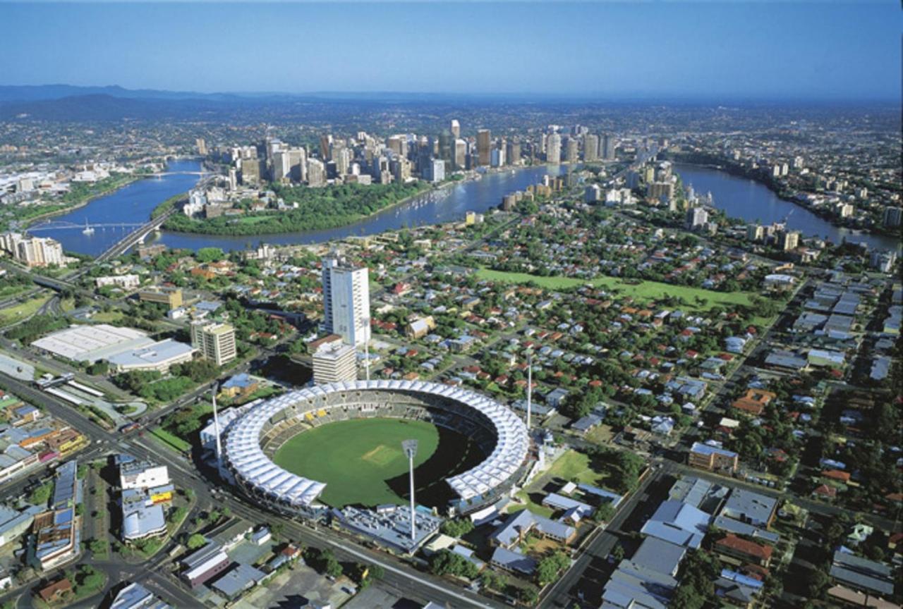 Apartment Executive 3 Bedroom Family - Cbd - Views - Netflix - Fast Wifi - Free Parking *