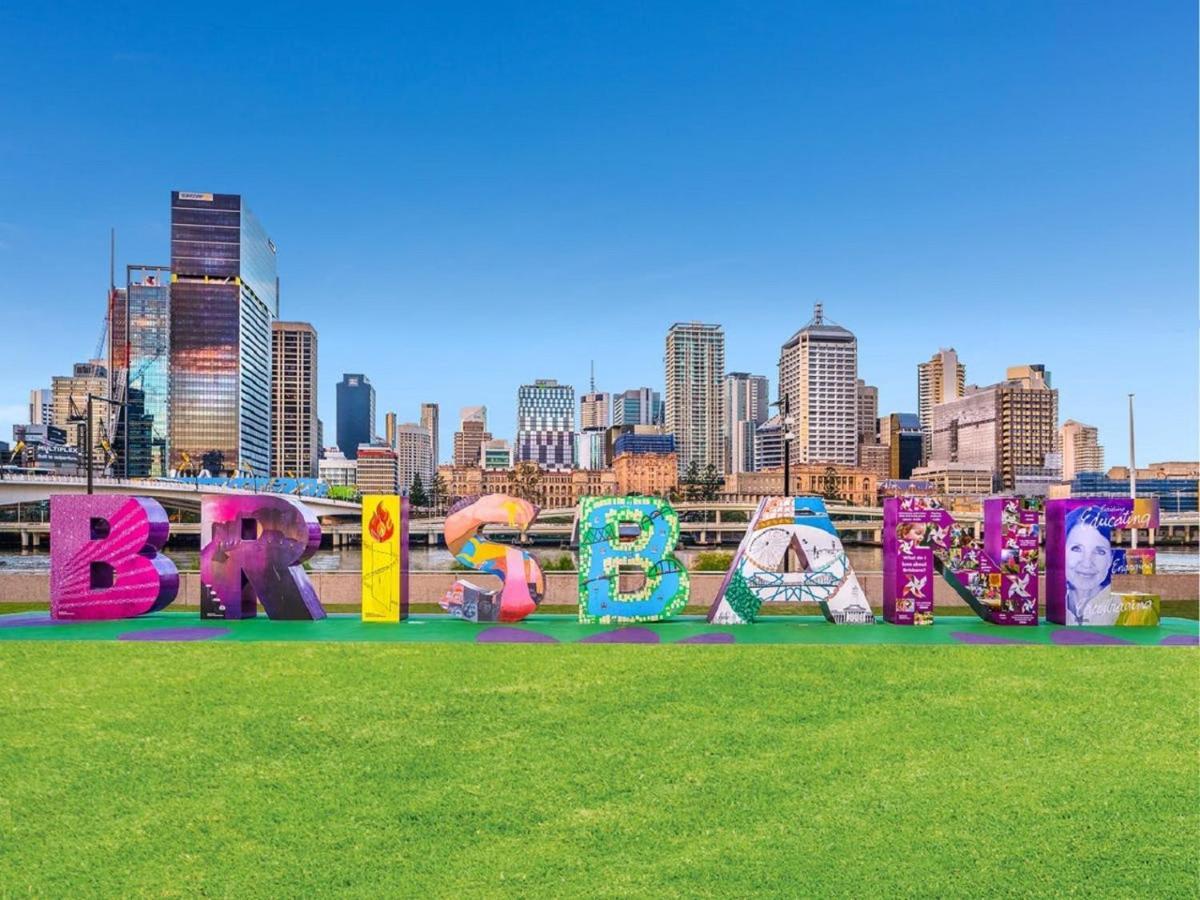Executive 3 Bedroom Family - Cbd - Views - Netflix - Fast Wifi - Free Parking Apartment *