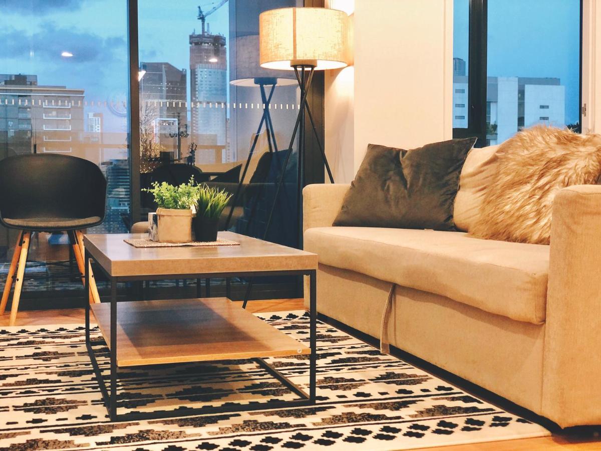 One 3 Beds * Brisbane