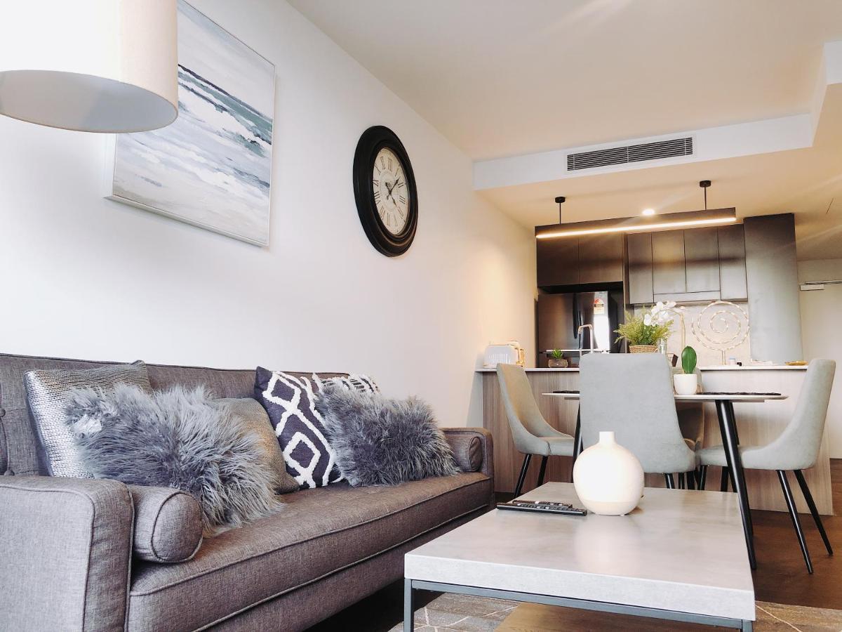 One 3 Beds Apartment Brisbane