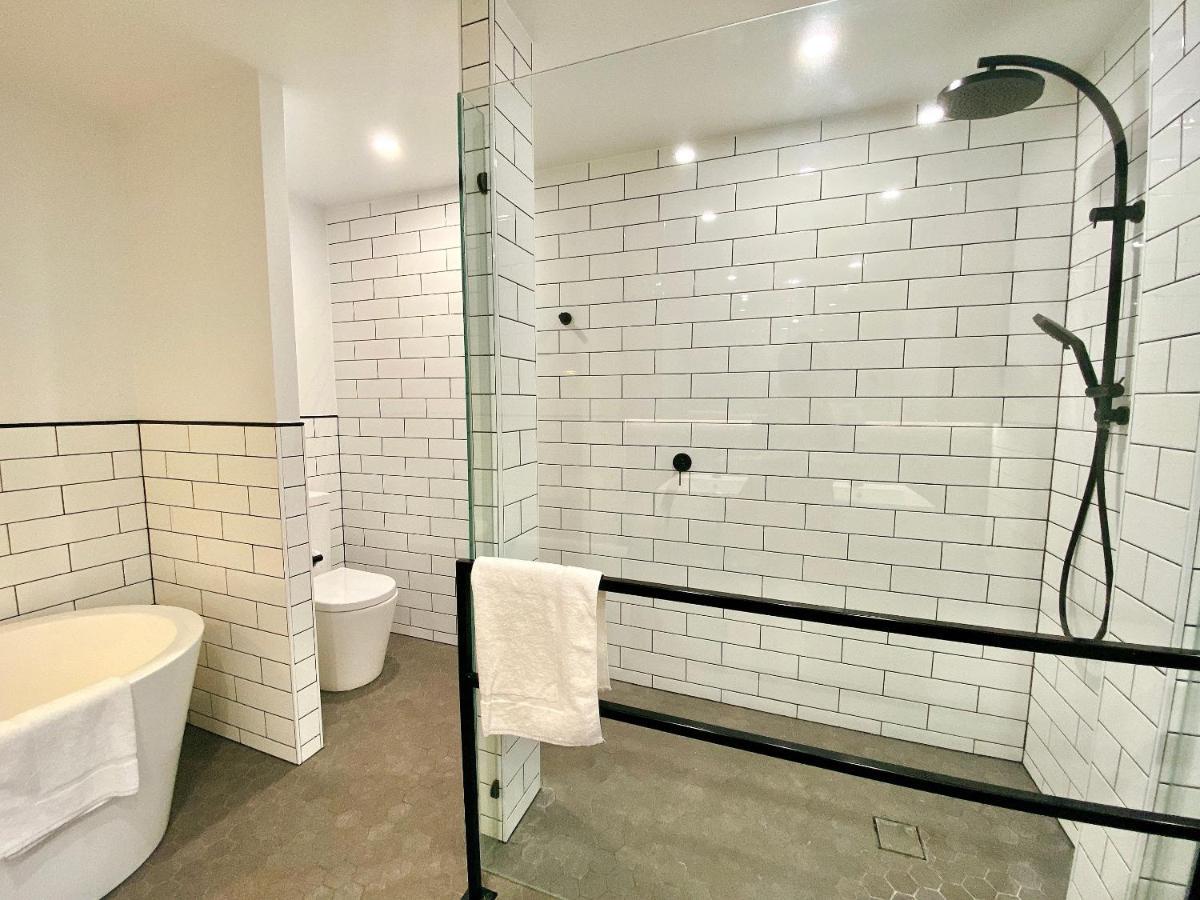 Large Space 2 Bed Apt Near Airport Apartment Brisbane