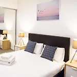 Airtrip Apartments At Woolloongabba