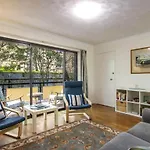St Lucia 2 Bedroom Apartment Close To Uq And Citycat