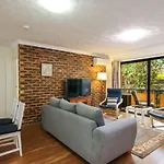 St Lucia 2 Bedroom Apartment Close To Uq And Citycat