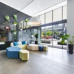 Scape Atira Merivale, Brisbane