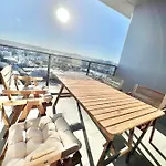 2 Bedroom Cozy Apartment, Brisbane1Towers, South Brisbane