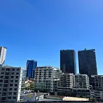 2 Bedroom Cozy Apartment In South Brisbane Bct