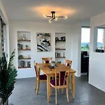 Spacious 2Br Luxurious Apartment
