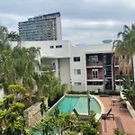Heart Of The Valley Sunny And Cozy 1Br Apart
