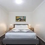 Fernberg Cottage - Sunny Queenslander Charm