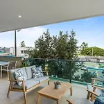 Spacious And Superb 3-Bed Apartment