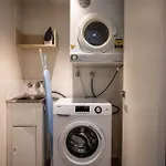 Urban Luxury City Apartment With Pool And Parking