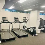 Luxury And Convenient Unit In South Brisbane