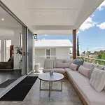 Balmoral House Retreat Pool & Spa
