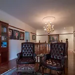 Grove Manor