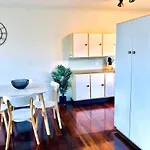 Balmoral 2Bed City Fringe Entire Apartment