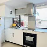 Macgregor 2Bed Studio 3Elc