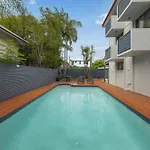 Asraport Motel