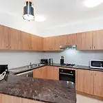 Garden Apt 2Bed X 2Bath, Parking
