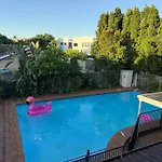 4Br Big Family House With Huge Pool