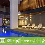 Spacious 2Bed Apartment Plus Nook With River View