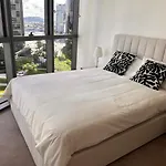Queens Wharf Two Bedrooms Apt