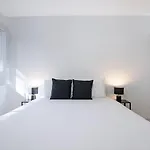 Leafy Corner - Simple Stay Near Brisbane River And Cbd