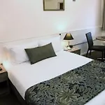 Garden City Motor Inn