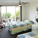 Isla House Greenslopes