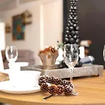 The Opulent Design Apt In South Brisbane