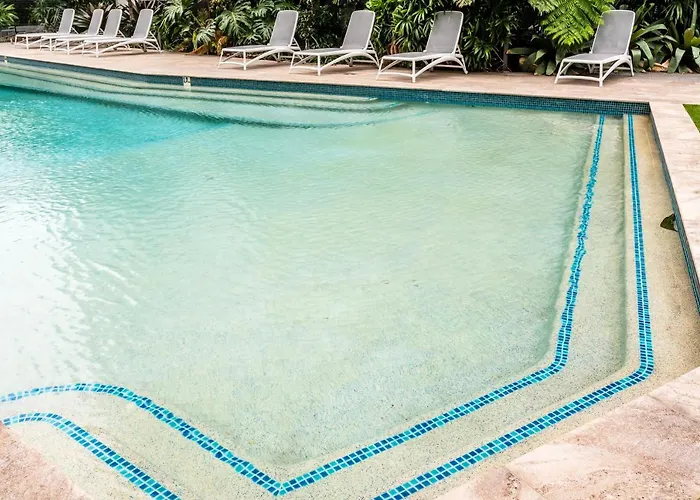 Chic Inner City Position 2 Bedroom Apartment With Parking By Serain Residences