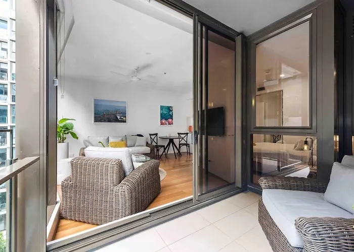 Luxe 2Bed/2Bath/Park In Newstead