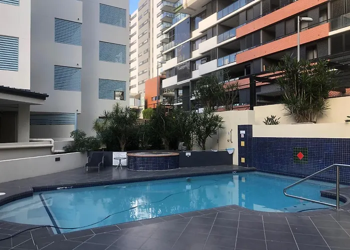 South Brisbane Apartments Free Parking