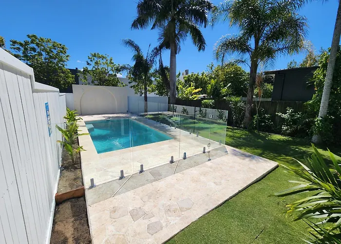 Classic Brisbane Queenslander With Pool & Yard