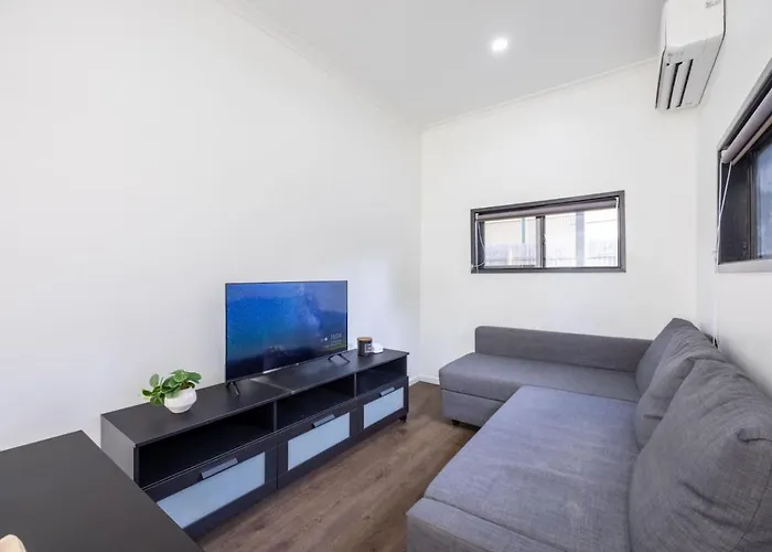 Best Affordable 3B Unit Cbd Steps To River N Stadium