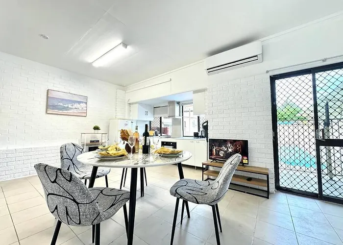 Macgregor 2Bed Studio 3Elc