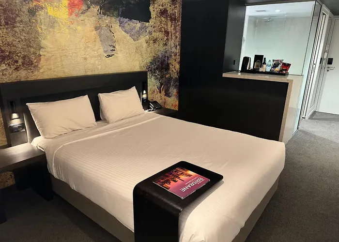 Fortitude Valley Hotel Room