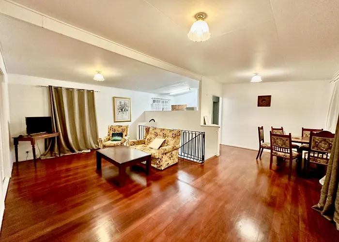 Bright House In Upper Mt Gravatt