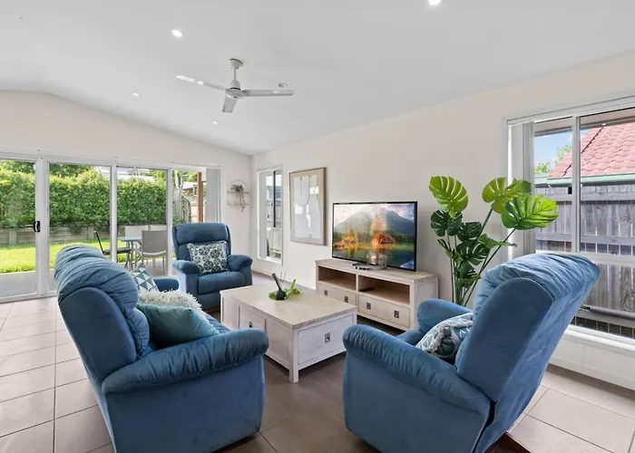 Charming 4Bedroom Home Near Train Station And Beaches