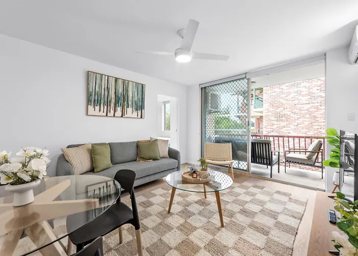 Stylish And Comfy 2Br In Medical District With Parking