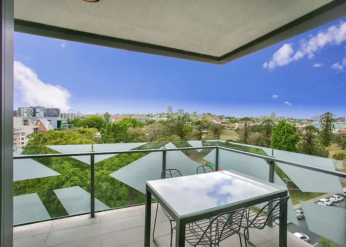 Vine Apartments South Brisbane