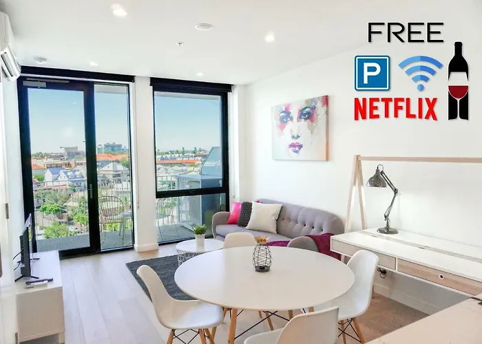 Luxury Central Apartment