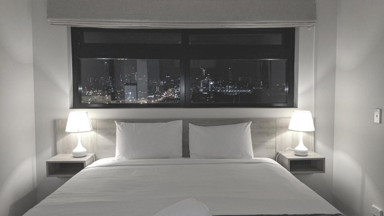 The Windsor, And Apartments,