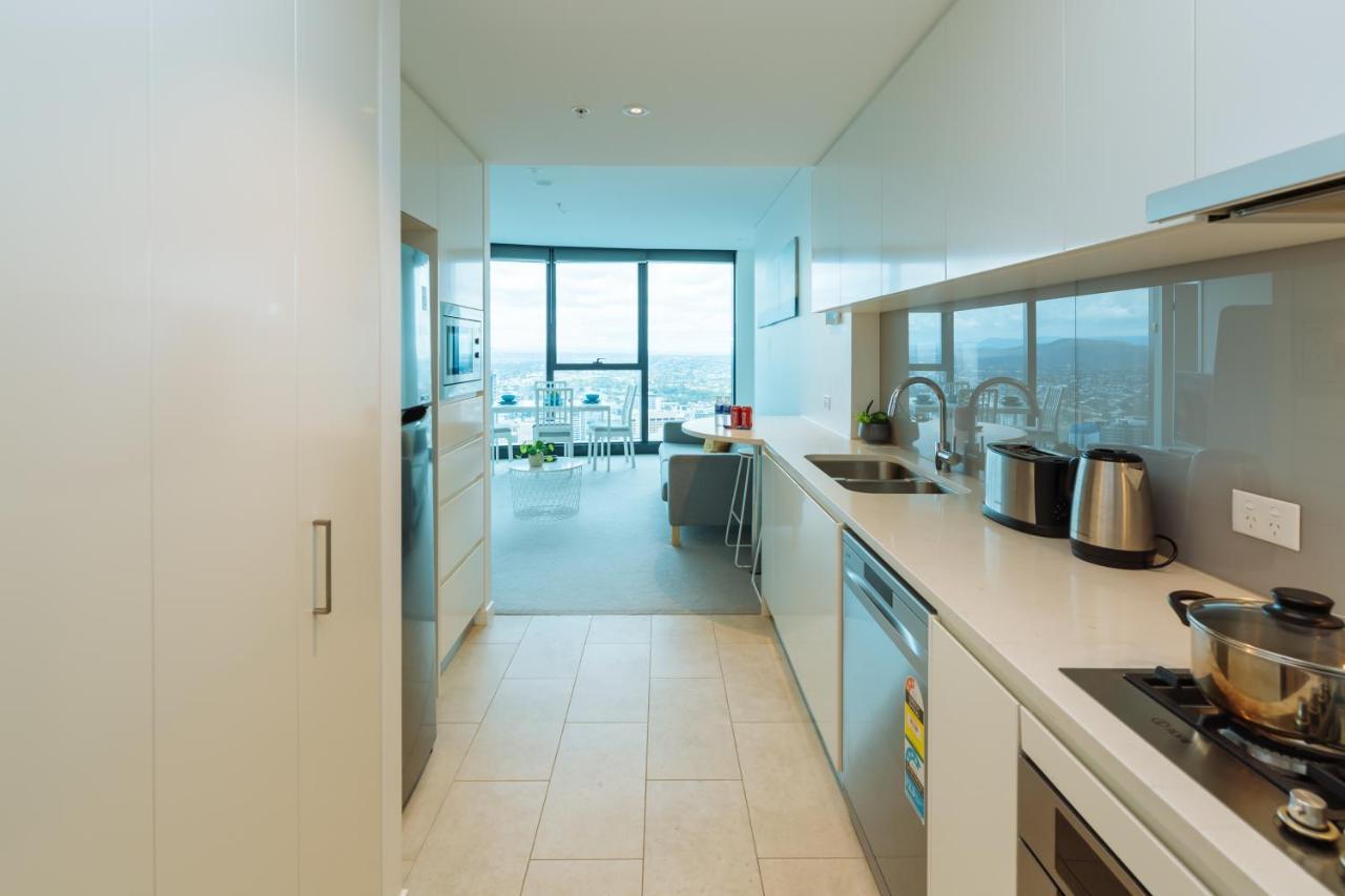Bed & Breakfast Airtrip On Margaret Street In Cbd 3*
