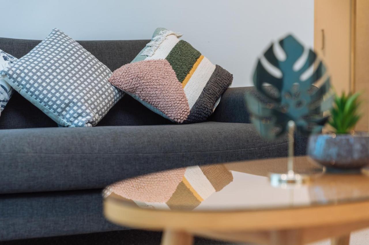 Airtrip On Margaret Street In Cbd Bed & Breakfast